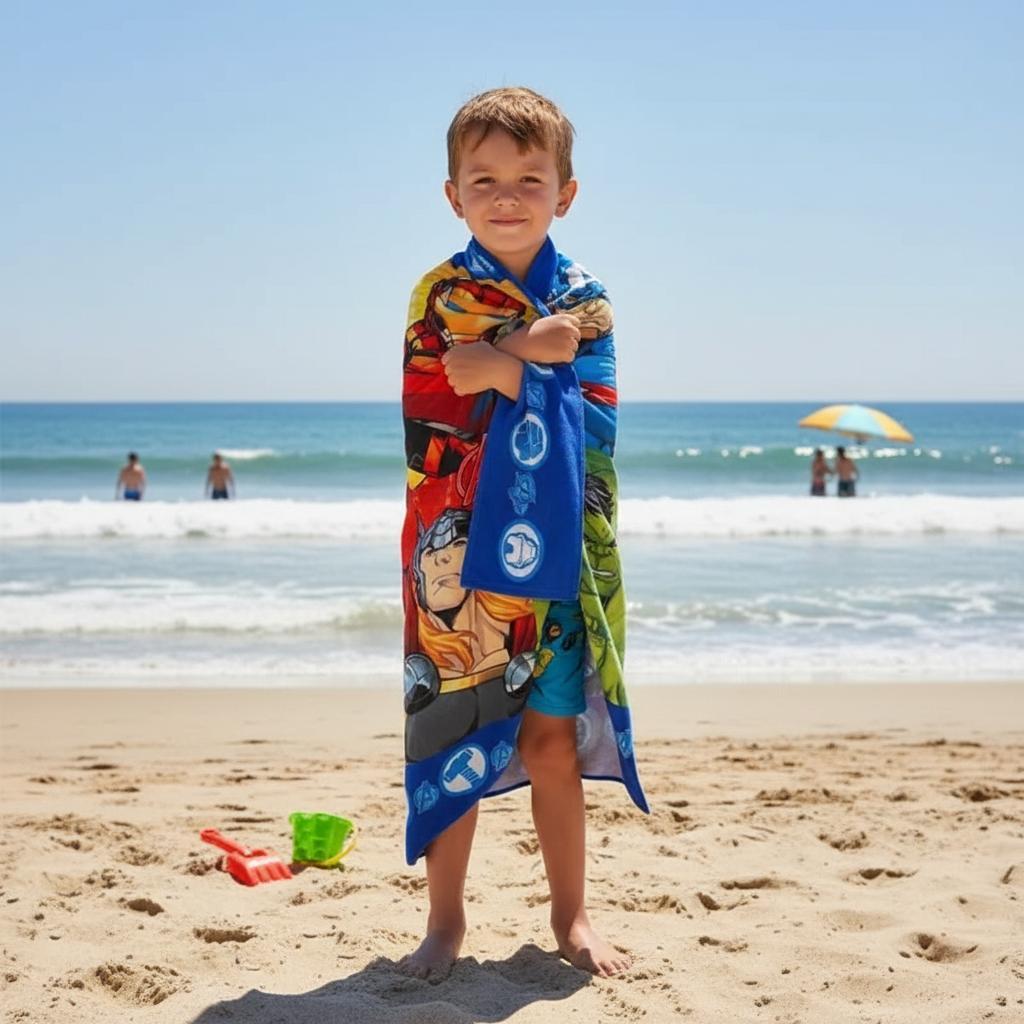 Telo Mare Asciugamano da spiaggia e piscina in microfibra CM. 140X70 asciugatura rapida, ultra morbido AVENGERS